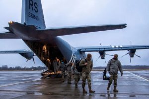 BIDEN APRUEBA EL ENVÍO DE 3000 SOLDADOS A EUROPA